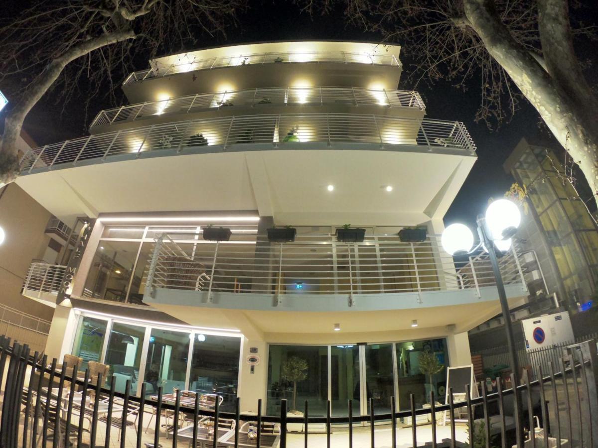 Hotel Half Moon Airport Restaurant Rimini Luaran gambar